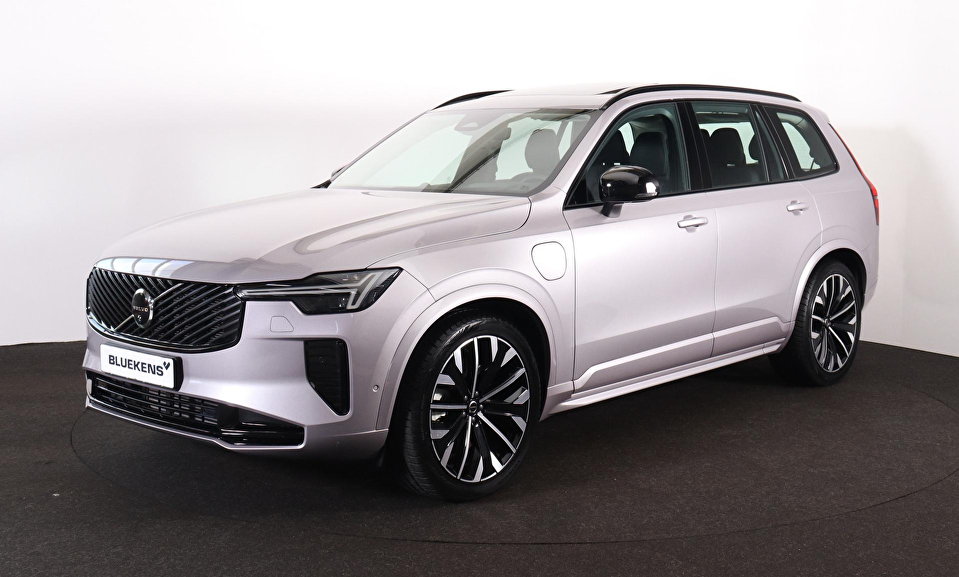 Volvo XC90 T8 Recharge AWD Ultra Dark